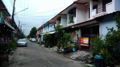 72 Sqm., 3 Beds, 2 Baths Townhouse listed for ฿ 820,000.