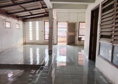 111 Sqm., 2 Beds, 1 Bath Townhouse listed for ฿ 954,000.