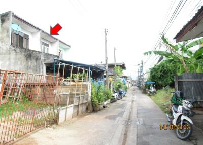 66 Sqm., 3 Beds, 1 Bath Townhouse listed for ฿ 855,000.