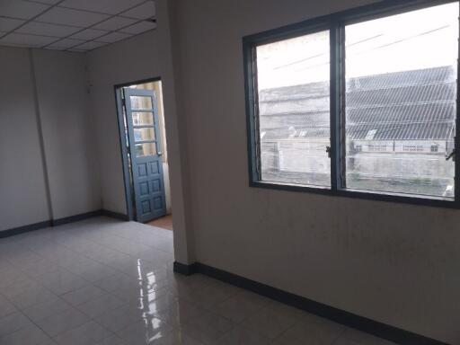 72 Sqm., 1 Bed, 1 Bath Townhouse listed for ฿ 945,000.