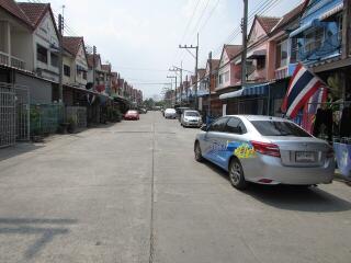 68 Sqm., 1 Bed, 1 Bath Townhouse listed for ฿ 855,000.