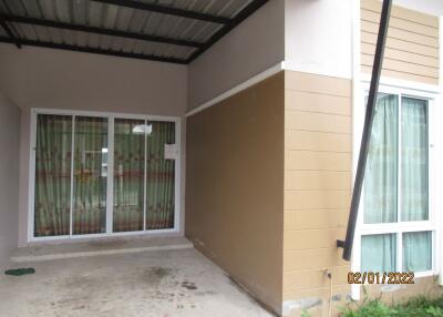 87 Sqm., 2 Beds, 1 Bath Townhouse listed for ฿ 945,000.