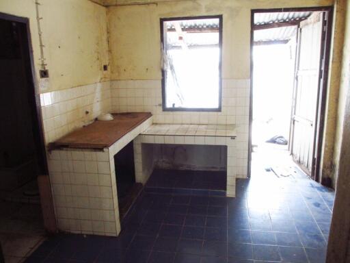 85 Sqm., 1 Bed, 1 Bath Townhouse listed for ฿ 855,000.