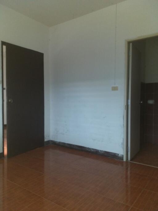 124 Sqm., 3 Beds, 2 Baths Townhouse listed for ฿ 850,000.