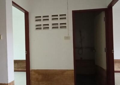 84 Sqm., 1 Bed, 1 Bath Townhouse listed for ฿ 808,000.