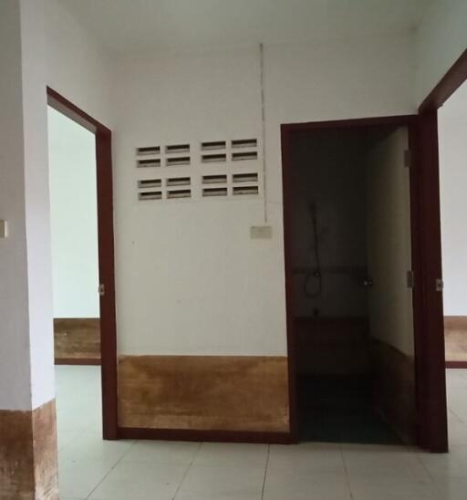 84 Sqm., 1 Bed, 1 Bath Townhouse listed for ฿ 808,000.