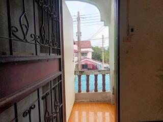 64 Sqm., 1 Bed, 1 Bath Townhouse listed for ฿ 893,000.