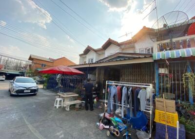 64 Sqm., 1 Bed, 2 Baths Townhouse listed for ฿ 808,000.