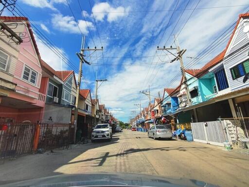 78 Sqm., 2 Beds, 2 Baths Townhouse listed for ฿ 808,000.