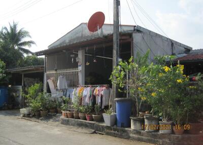 108 Sqm., 1 Bed, 1 Bath Townhouse listed for ฿ 893,000.