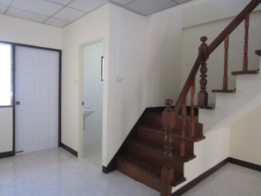 84 Sqm., 1 Bed, 1 Bath Townhouse listed for ฿ 680,000.