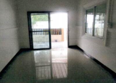 80 Sqm., 2 Beds, 1 Bath Townhouse listed for ฿ 789,000.