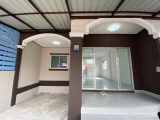 126 Sqm., 2 Beds, 1 Bath Townhouse listed for ฿ 851,000.
