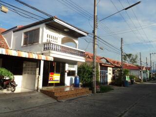 68 Sqm., 1 Bed, 1 Bath Townhouse listed for ฿ 840,000.