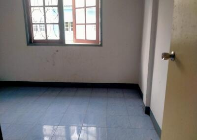 70 Sqm., 1 Bed, 1 Bath Townhouse listed for ฿ 840,000.