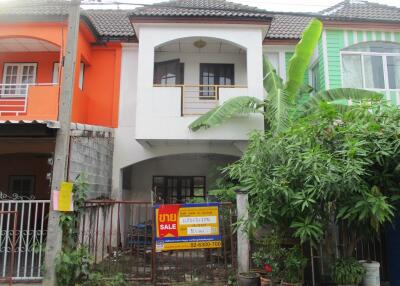 74 Sqm., 2 Beds, 2 Baths Townhouse listed for ฿ 840,000.