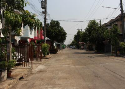 74 Sqm., 1 Bed, 1 Bath Townhouse listed for ฿ 760,000.