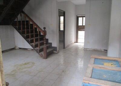 80 Sqm., 1 Bed, 1 Bath Townhouse listed for ฿ 760,000.