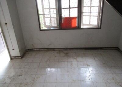 80 Sqm., 1 Bed, 1 Bath Townhouse listed for ฿ 760,000.