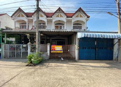 80 Sqm., 1 Bed, 1 Bath Townhouse listed for ฿ 760,000.