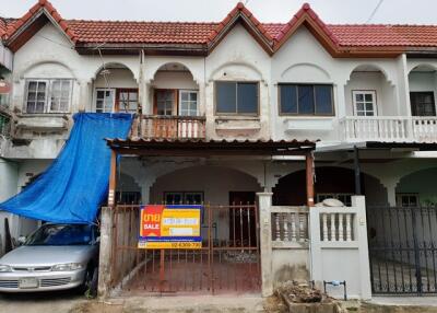 64 Sqm., 2 Beds, 2 Baths Townhouse listed for ฿ 680,000.