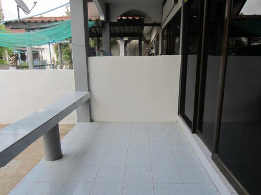 96 Sqm., 1 Bed, 1 Bath Townhouse listed for ฿ 713,000.