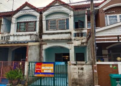66 Sqm., 2 Beds, 1 Bath Townhouse listed for ฿ 713,000.