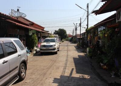 72 Sqm., 2 Beds, 1 Bath Townhouse listed for ฿ 788,000.