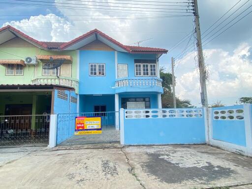 104 Sqm., 3 Beds, 2 Baths Townhouse listed for ฿ 713,000.