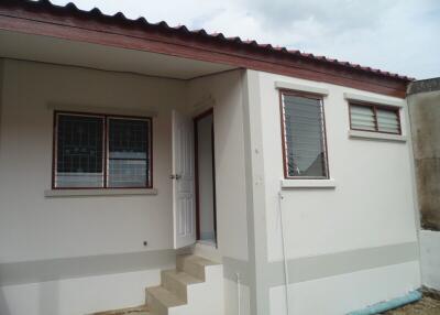 132 Sqm., 2 Beds, 1 Bath Townhouse listed for ฿ 709,000.