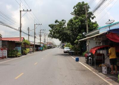 72 Sqm., 2 Beds, 1 Bath Townhouse listed for ฿ 590,000.