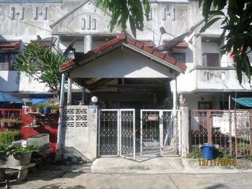 64 Sqm., 2 Beds, 2 Baths Townhouse listed for ฿ 684,000.