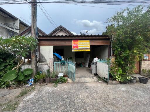 68 Sqm., 1 Bed, 1 Bath Townhouse listed for ฿ 735,000.