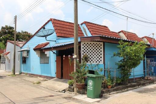 72 Sqm., 2 Beds, 1 Bath Townhouse listed for ฿ 665,000.