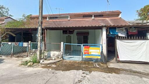 68 Sqm., 2 Beds, 1 Bath Townhouse listed for ฿ 665,000.