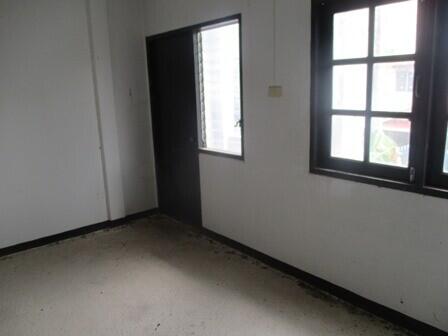 64 Sqm., 1 Bed, 1 Bath Townhouse listed for ฿ 665,000.