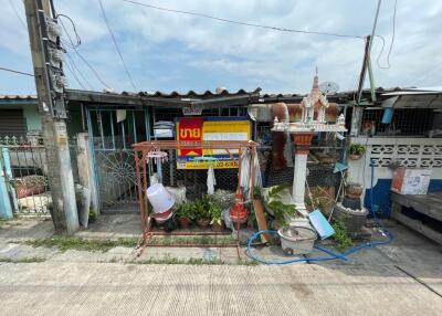 84 Sqm., 3 Beds, 1 Bath Townhouse listed for ฿ 735,000.