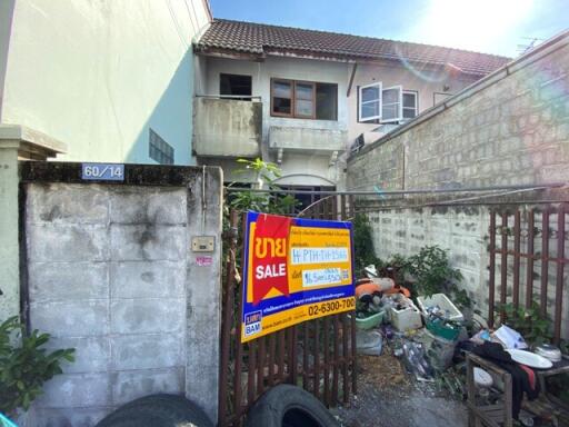 66 Sqm., 1 Bed, 1 Bath Townhouse listed for ฿ 620,000.