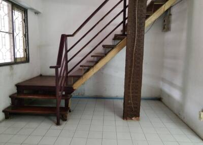 67 Sqm., 2 Beds, 1 Bath Townhouse listed for ฿ 646,000.