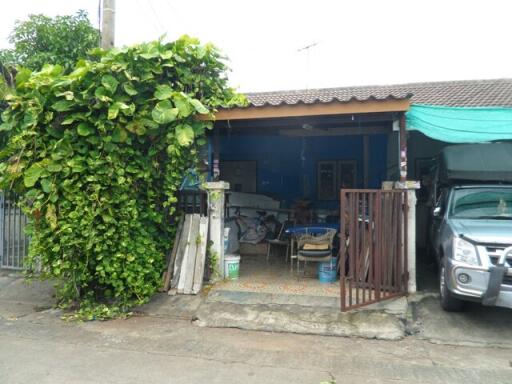 69 Sqm., 2 Beds, 1 Bath Townhouse listed for ฿ 500,000.