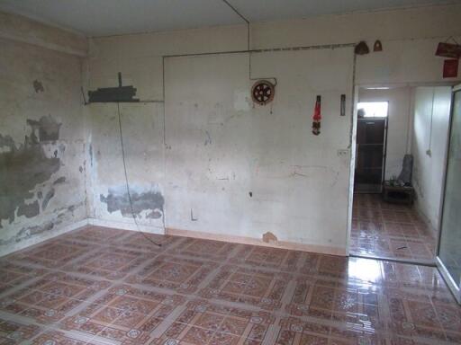 41 Sqm., 2 Beds, 1 Bath Townhouse listed for ฿ 683,000.