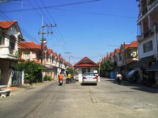 72 Sqm., 1 Bed, 1 Bath Townhouse listed for ฿ 683,000.