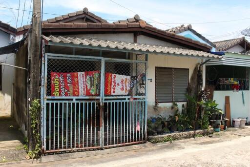 84 Sqm., 1 Bed, 1 Bath Townhouse listed for ฿ 618,000.