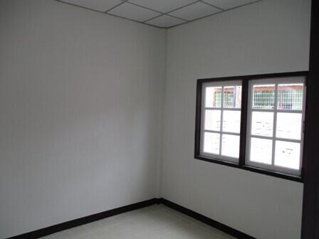 72 Sqm., 2 Beds, 1 Bath Townhouse listed for ฿ 683,000.