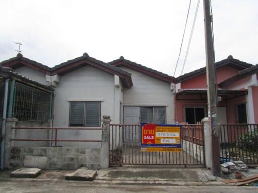 84 Sqm., 1 Bed, 1 Bath Townhouse listed for ฿ 570,000.