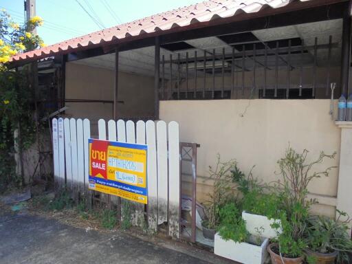 72 Sqm., 2 Beds, 1 Bath Townhouse listed for ฿ 630,000.