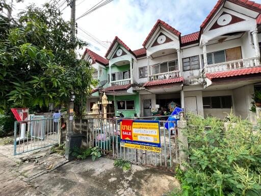 79 Sqm., 2 Beds, 2 Baths Townhouse listed for ฿ 630,000.