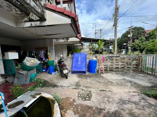 79 Sqm., 2 Beds, 2 Baths Townhouse listed for ฿ 630,000.