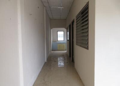 88 Sqm., 2 Beds, 1 Bath Townhouse listed for ฿ 523,000.