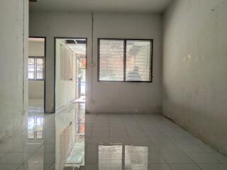 72 Sqm., 2 Beds, 1 Bath Townhouse listed for ฿ 578,000.